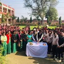 स्कूल एवं शिक्षण के हित में संघर्ष