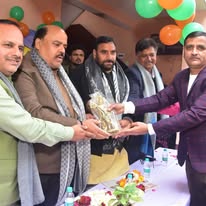 स्कूल एवं शिक्षण के हित में संघर्ष