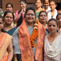 स्कूल एवं शिक्षण के हित में संघर्ष