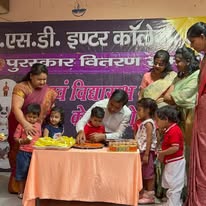 स्कूल एवं शिक्षण के हित में संघर्ष