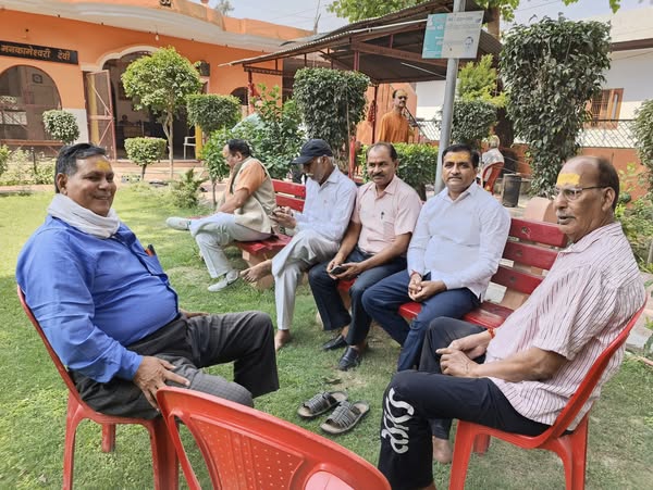 स्कूल एवं शिक्षण के हित में संघर्ष