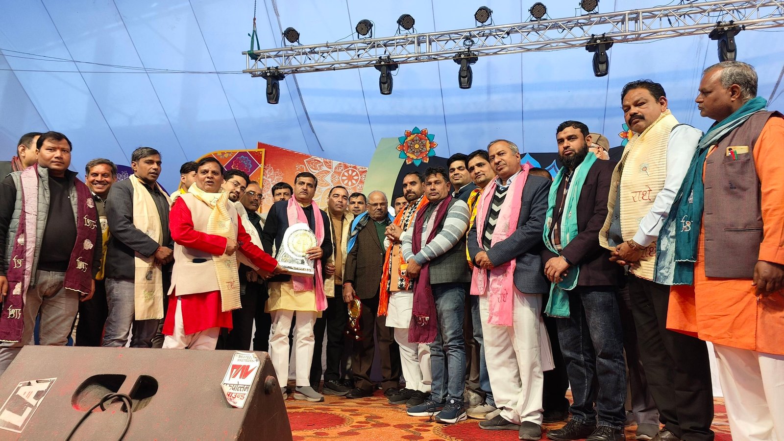 स्कूल एवं शिक्षण के हित में संघर्ष