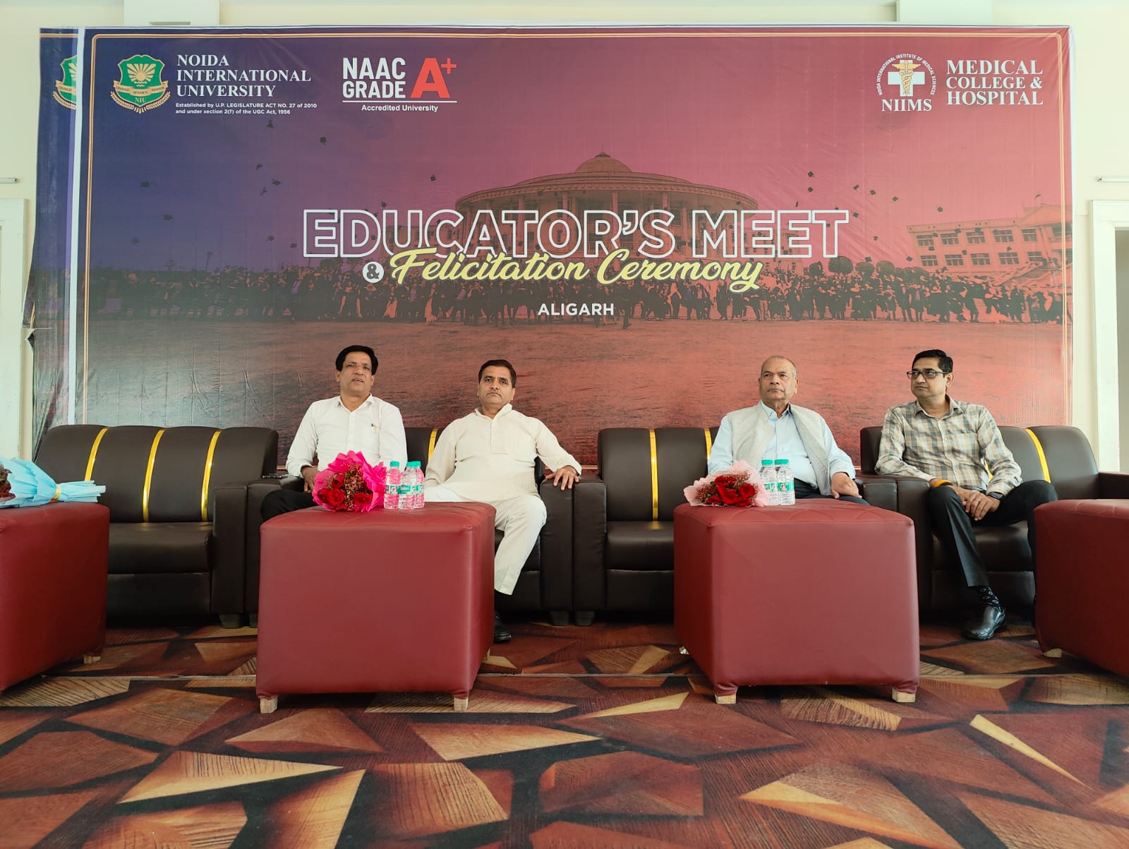 स्कूल एवं शिक्षण के हित में संघर्ष